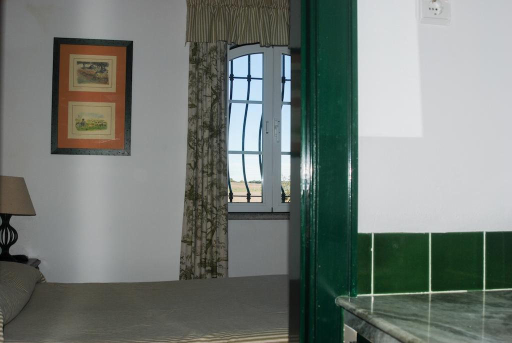 Herdade Da Samarra Hotel Viana do Alentejo Pokój zdjęcie