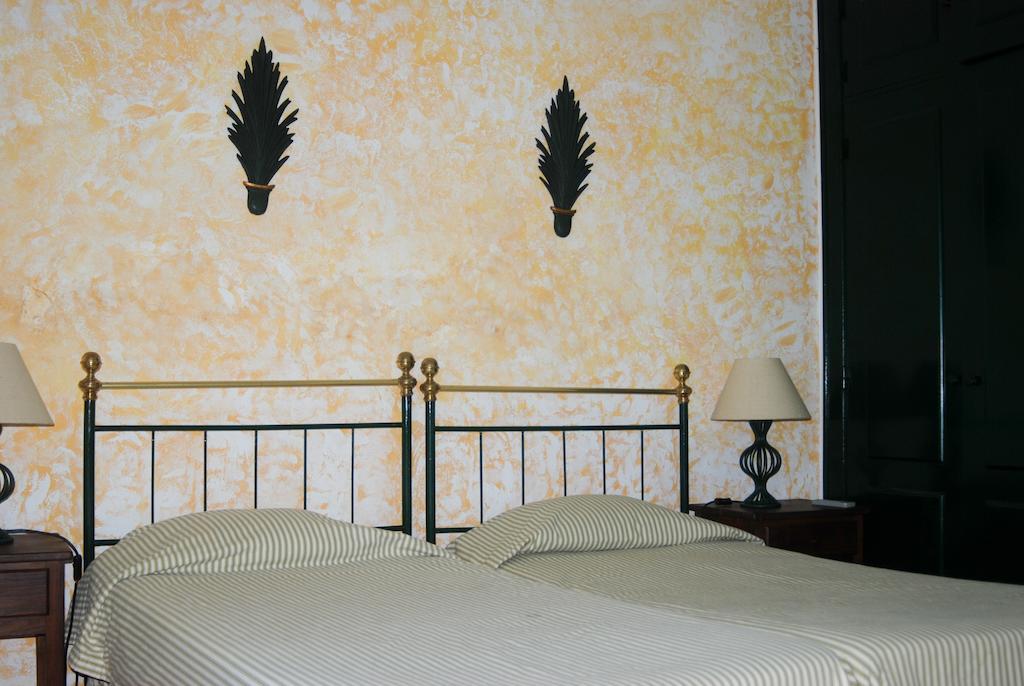 Herdade Da Samarra Hotel Viana do Alentejo Pokój zdjęcie